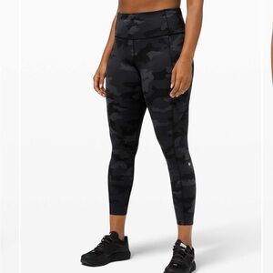 $128 | Lululemon Fast and Free Tight II 25" *Non-Reflective Nulux Camo